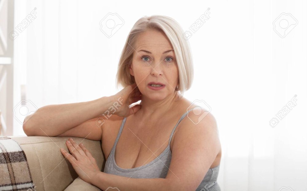 Naked elderly women with glasses