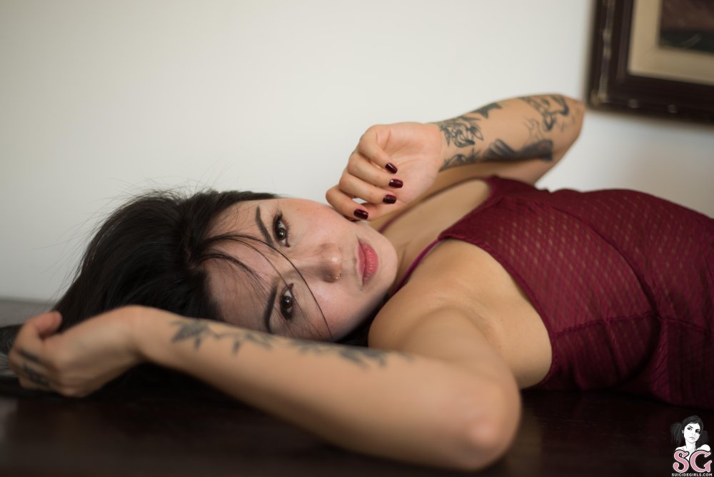 Tits Suiside Gerl Valeriya