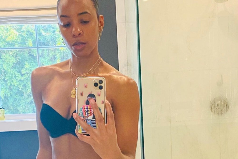 Kelly Rowland Hot