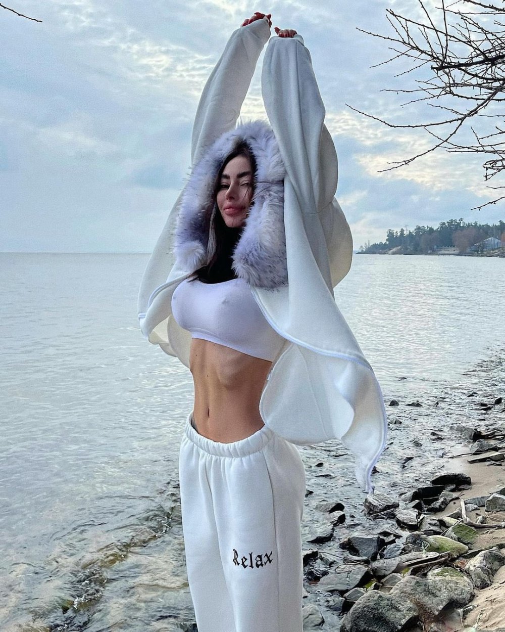 Model: Alya (Alena Bevza, Alena I, Alya Leon) 2020