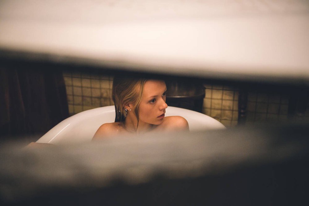 Victoria Agalakova bed scenes