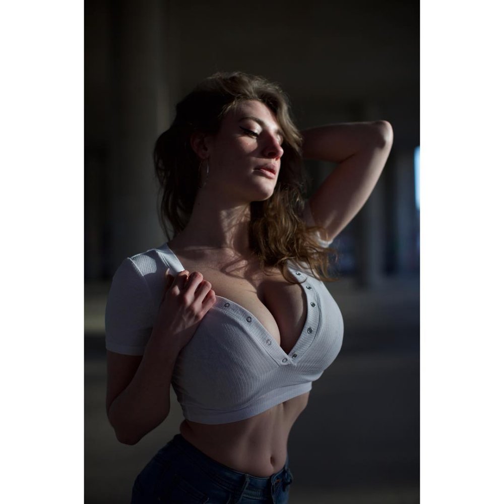 Yanisa Samohom Olyfans