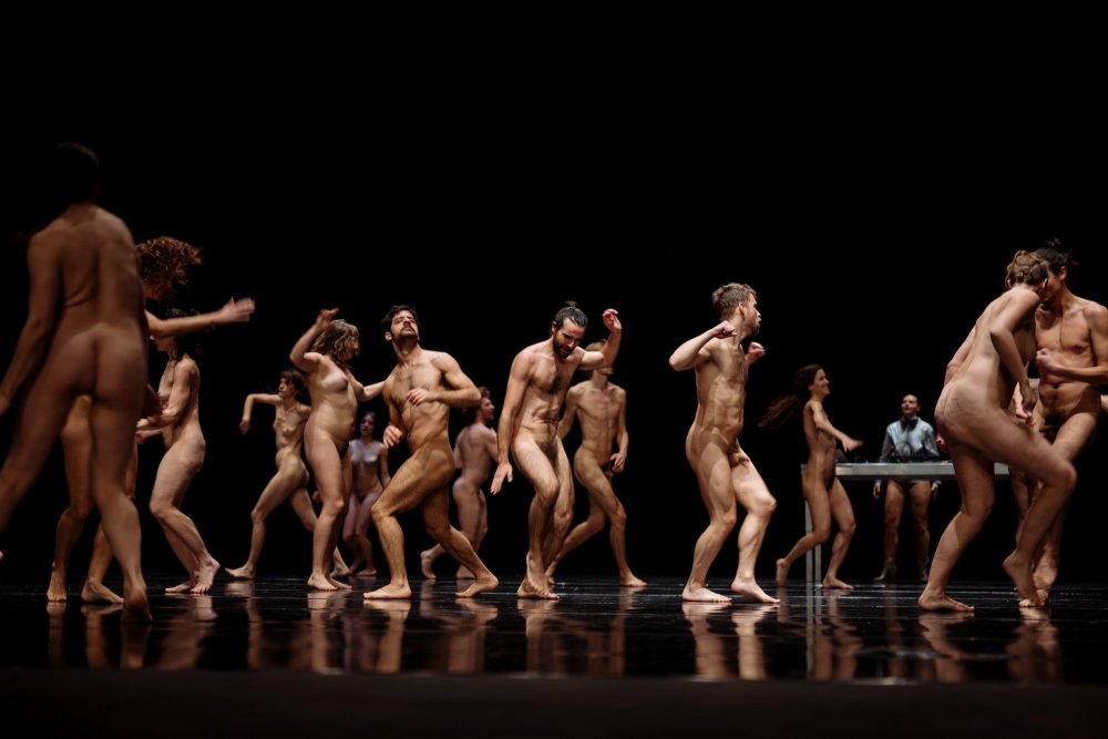 Group photo shoot in the style of nude