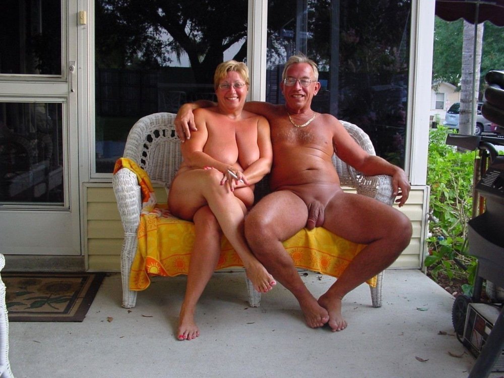 Mature nudists with men
