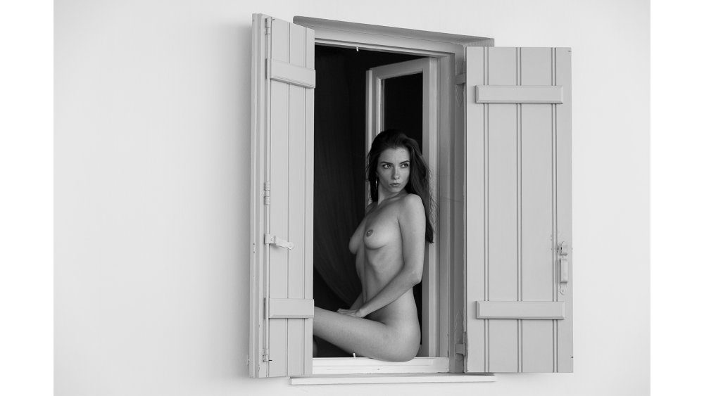 Model: Olga PhotoGrapher: Stakis laus