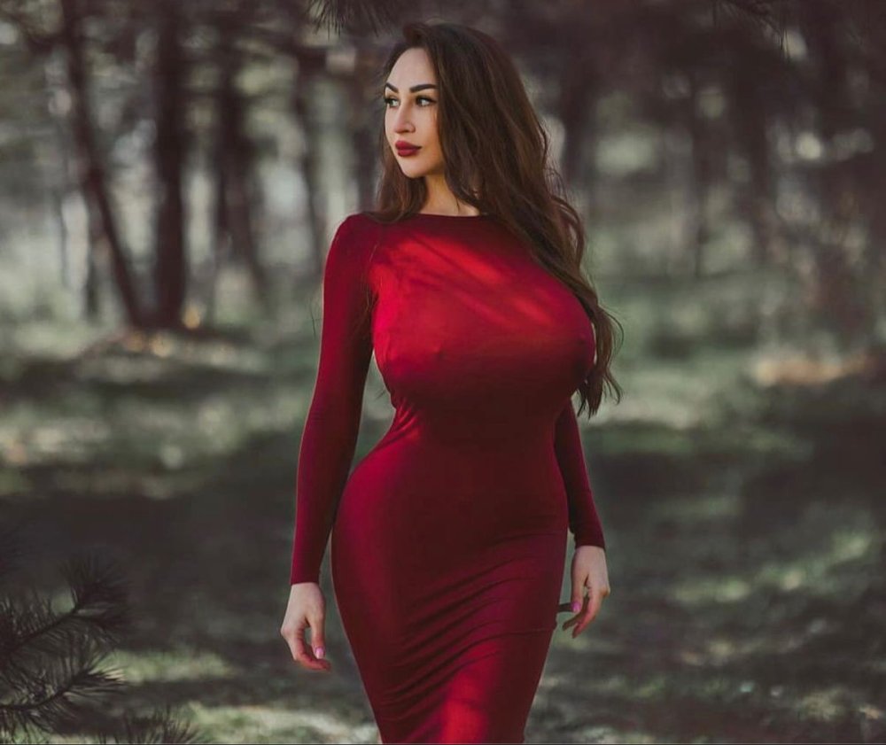 Louisa Khovanski 2020