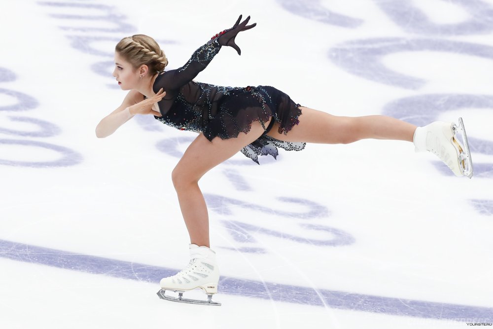 Alena Tsikhalikov is hot