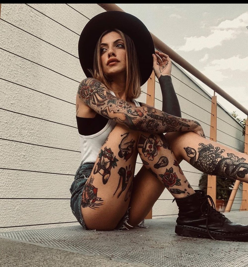 Maryana Shirinskaya tattoo model
