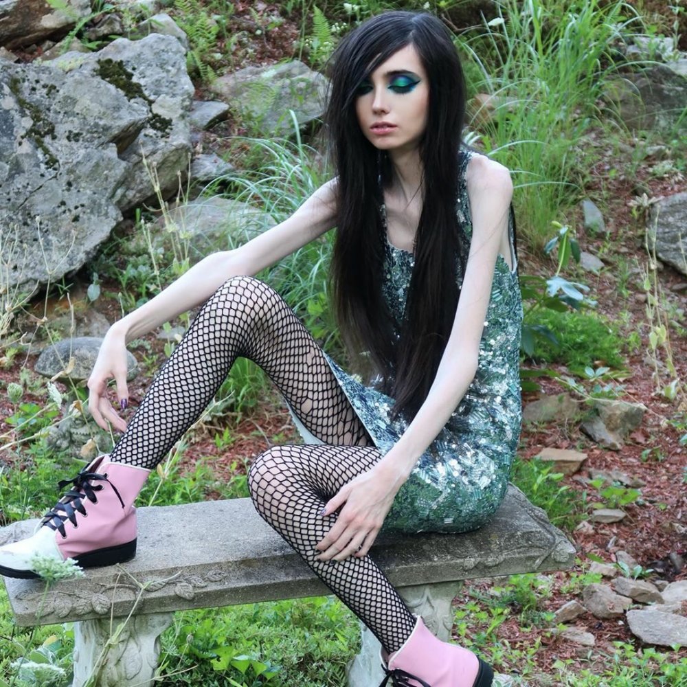 Eugenia Cooney to weight loss