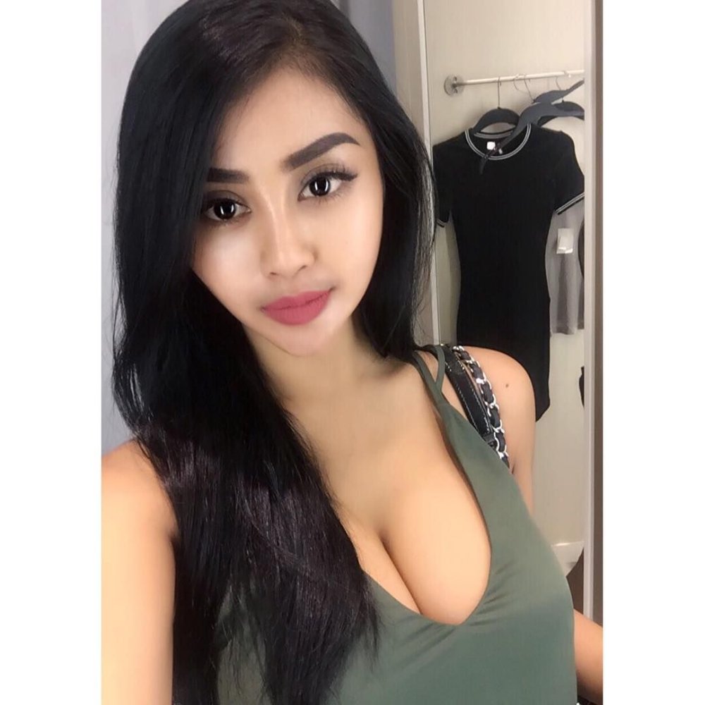Natalie Larina Model