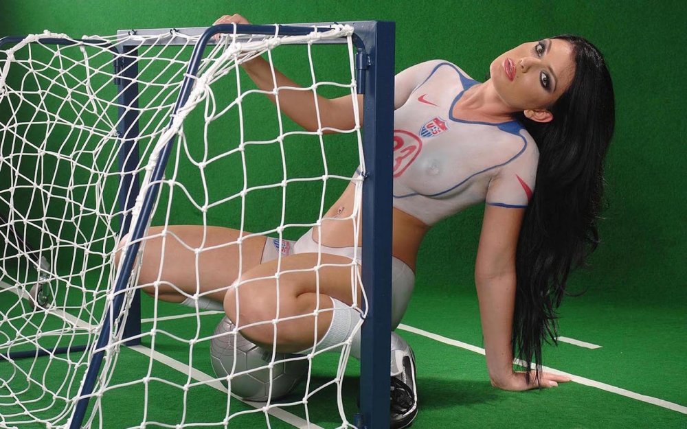 Nude Monika Vesela Football photo shoot