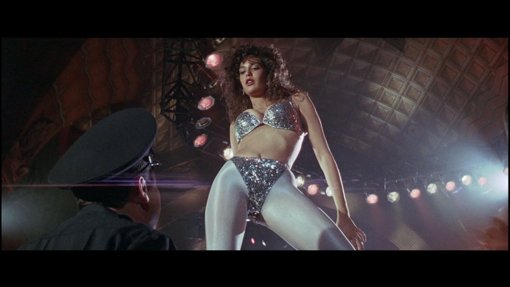 Teri Hatcher in underwear in his youth