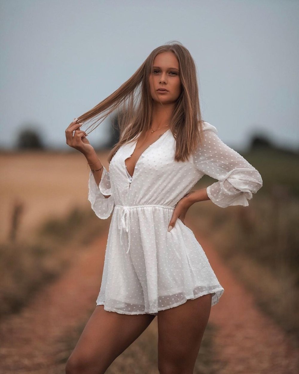 Caroline Lozen is hot
