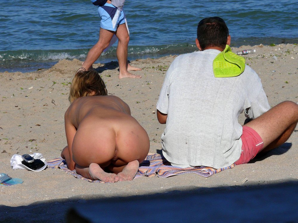 Mother Beach Chorvatsko Nude Hidden Toples