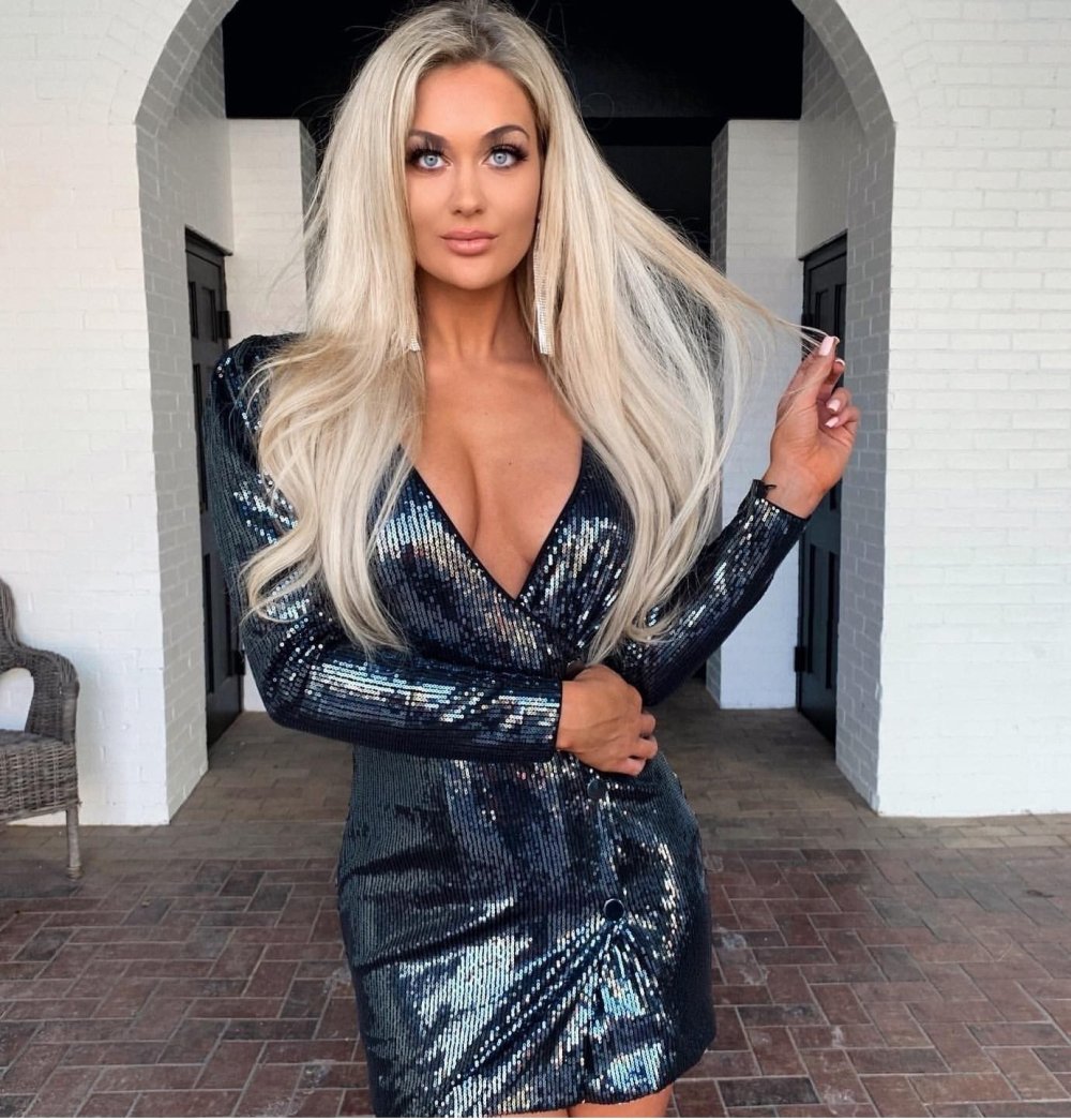 Big Tits Savannah Bond