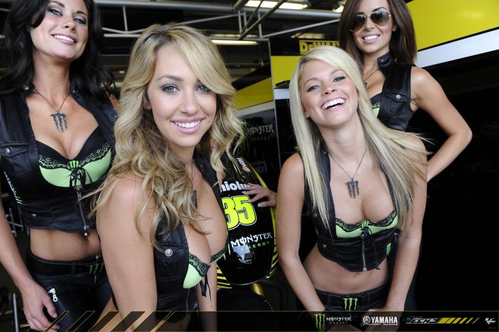 Grid Girl Nackt