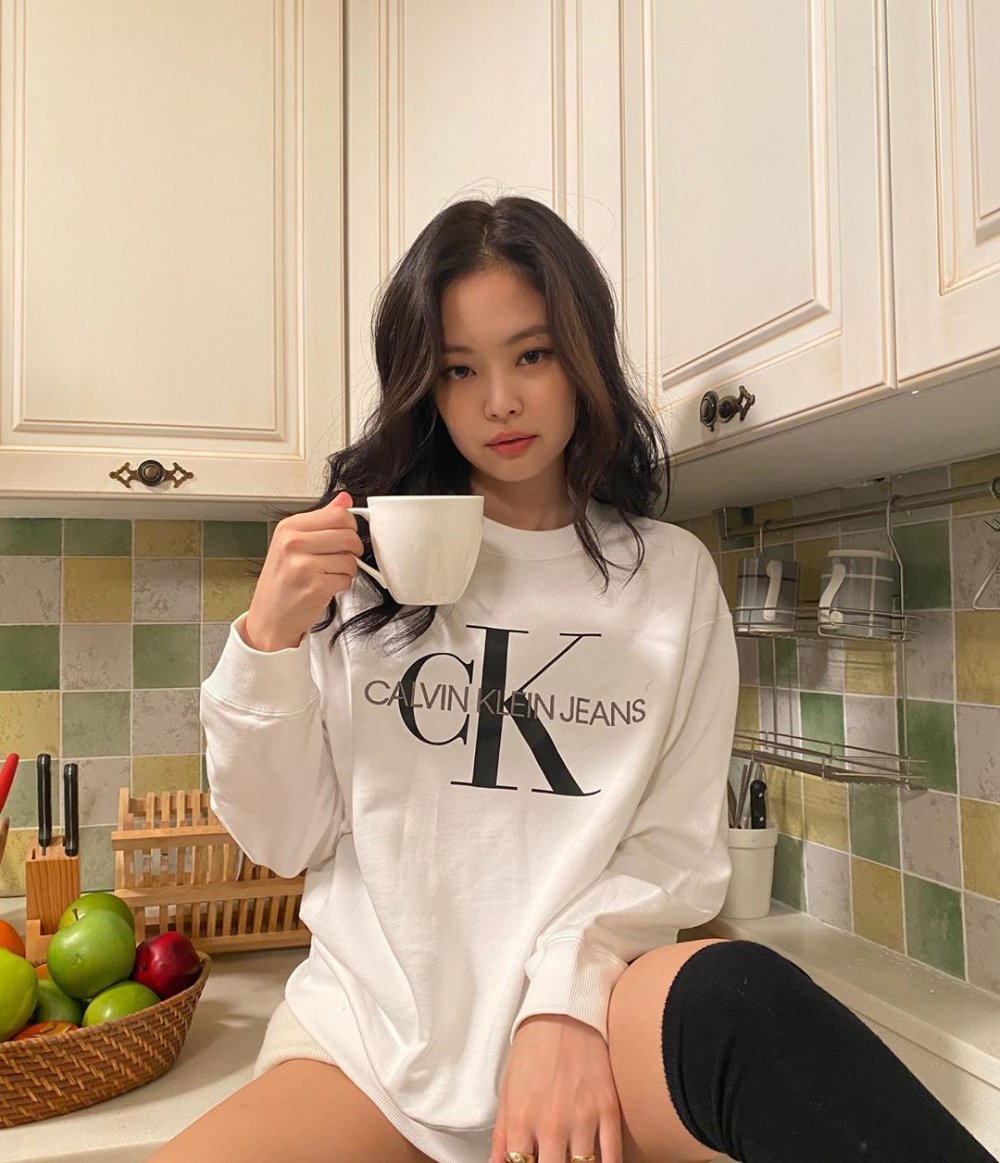 Jennie Calvin Klein 2022