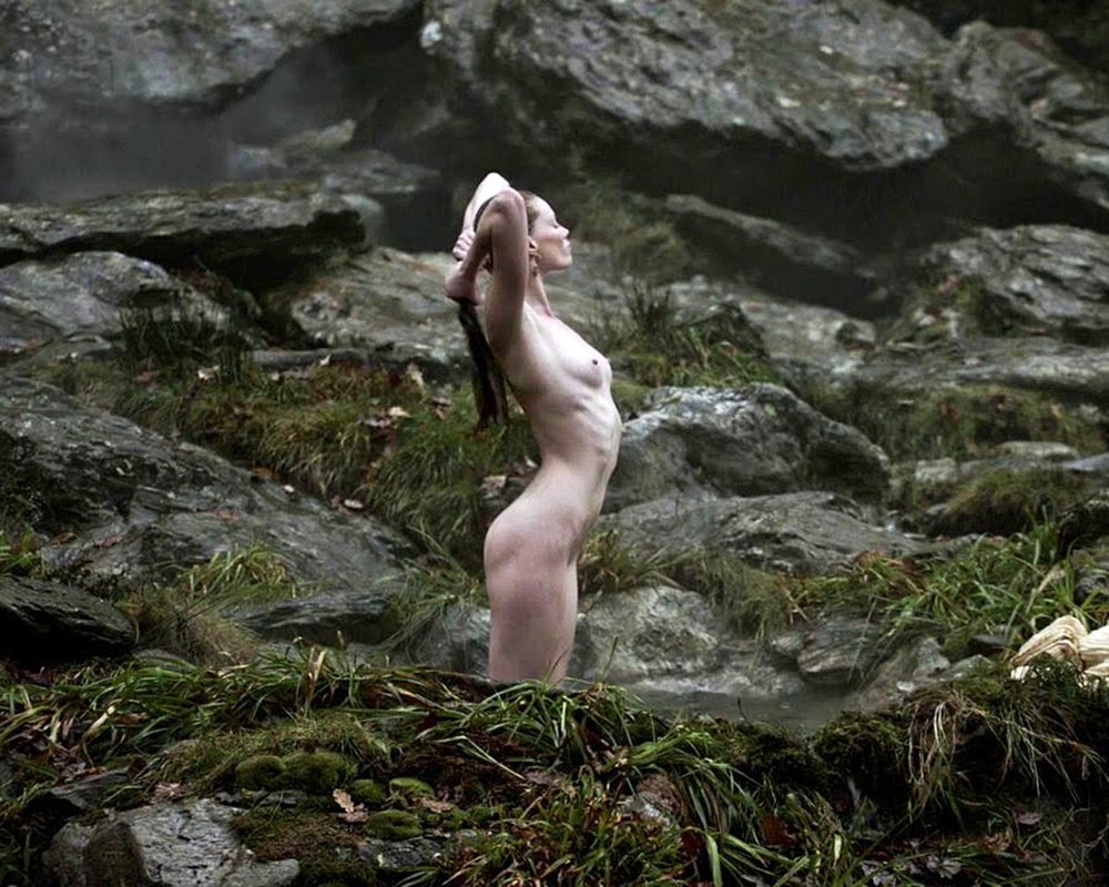Zena Queen of the Warriors of the Amazon Tits