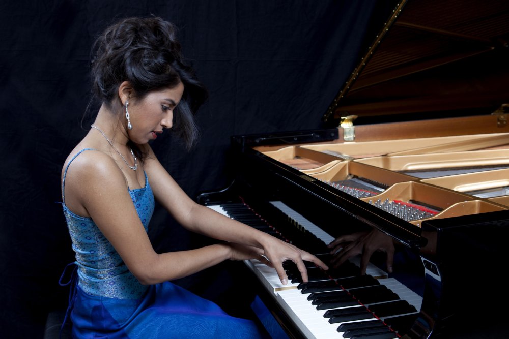 Elena Bashkirova Pianist