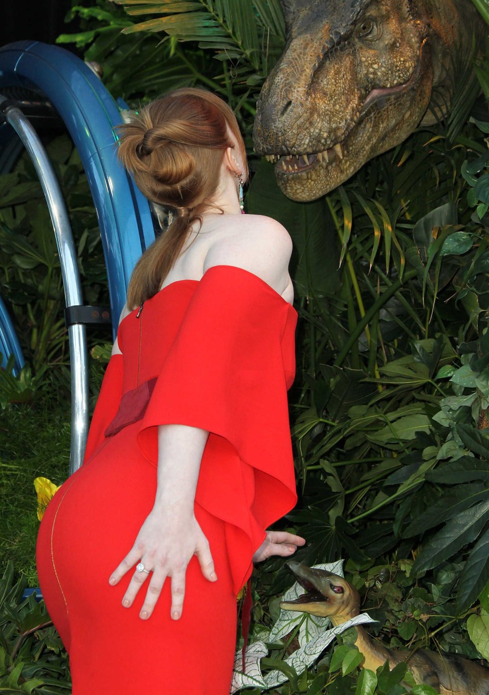 Bryce Dallas Howard Scene