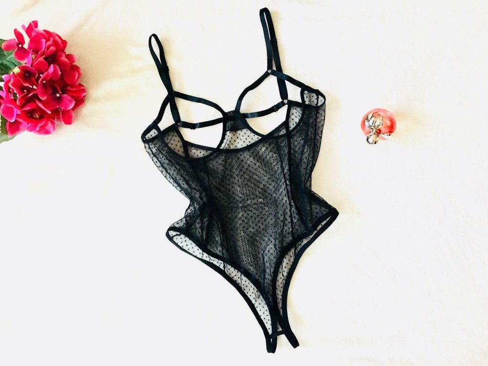 Daniel Lloyd stockings bra