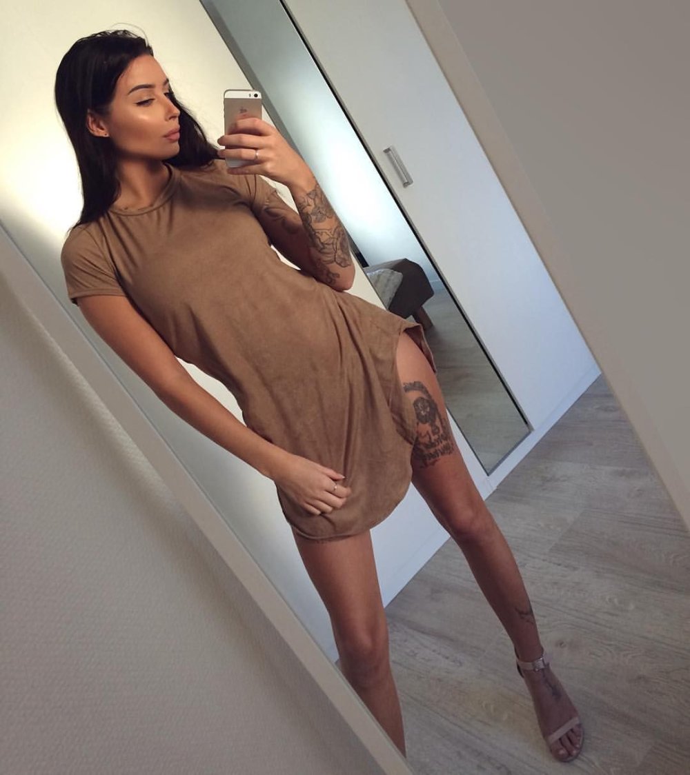 Christie Lani Selfie