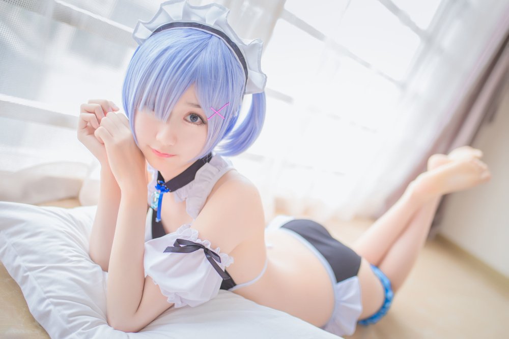 Monogatari Tsubas Christina Fink