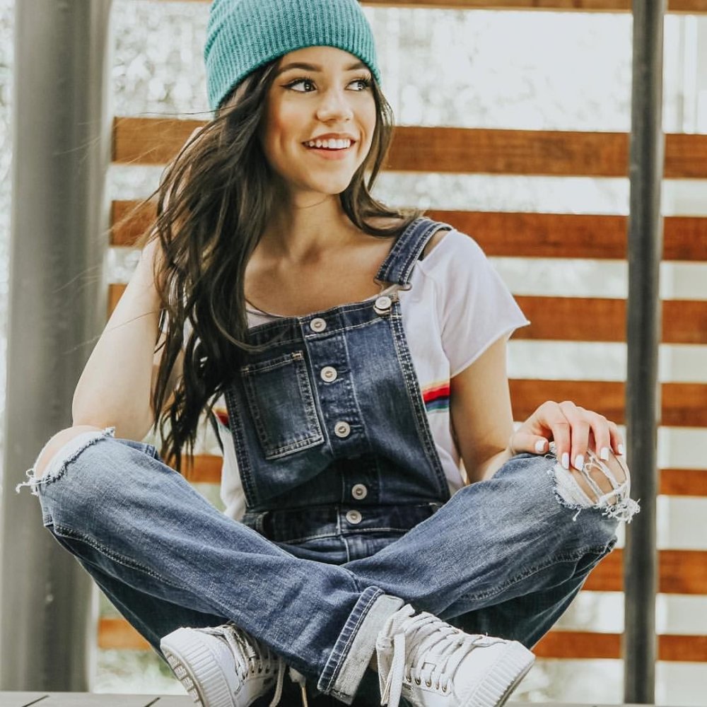 Jenna Ortega Emma