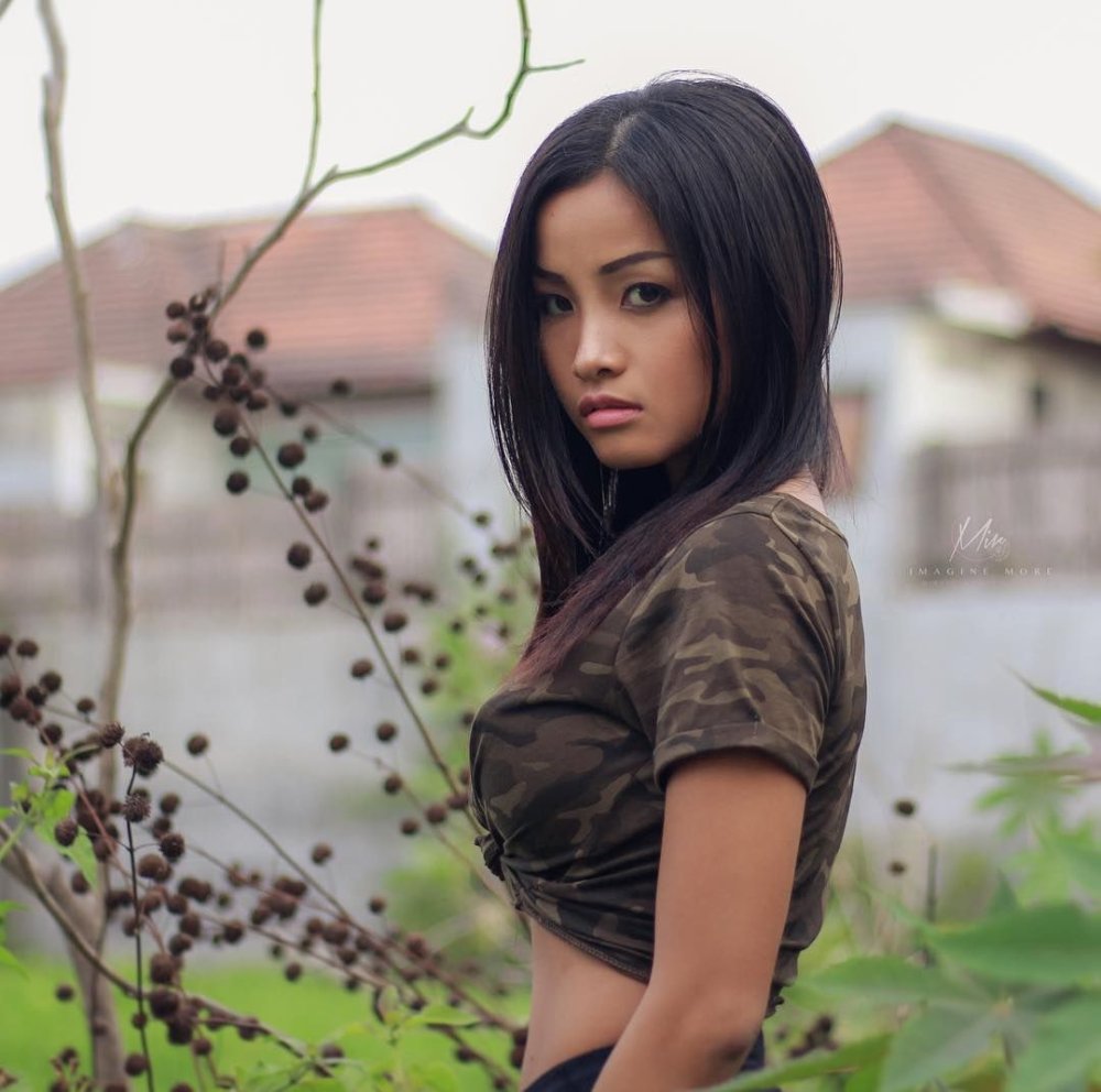 Anatasyakh Hot