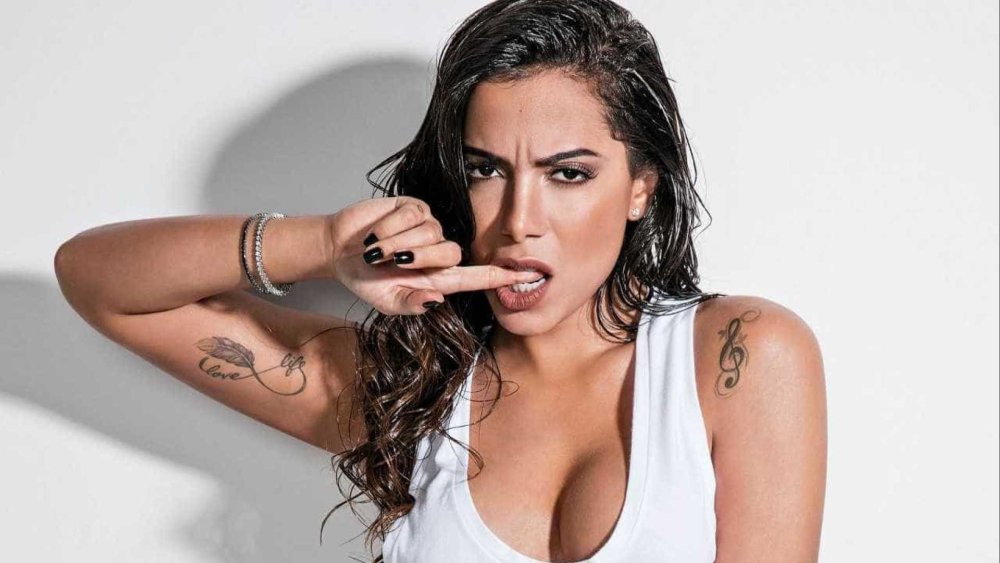 Anitta singer intimka