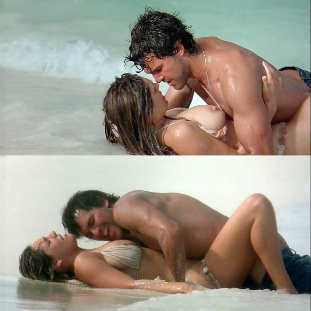 Kelly Brooke Topless beach