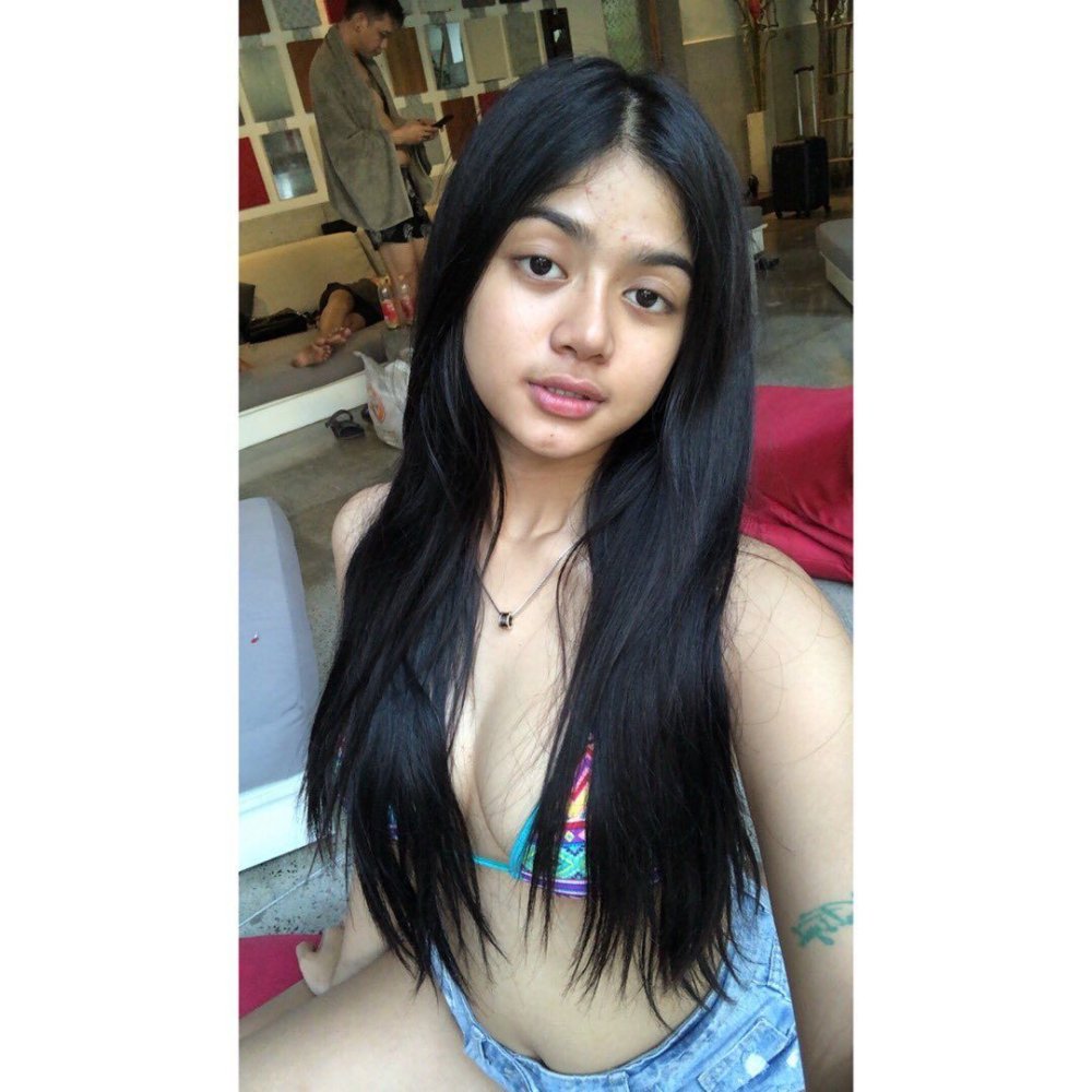 RORO Fitria Hot