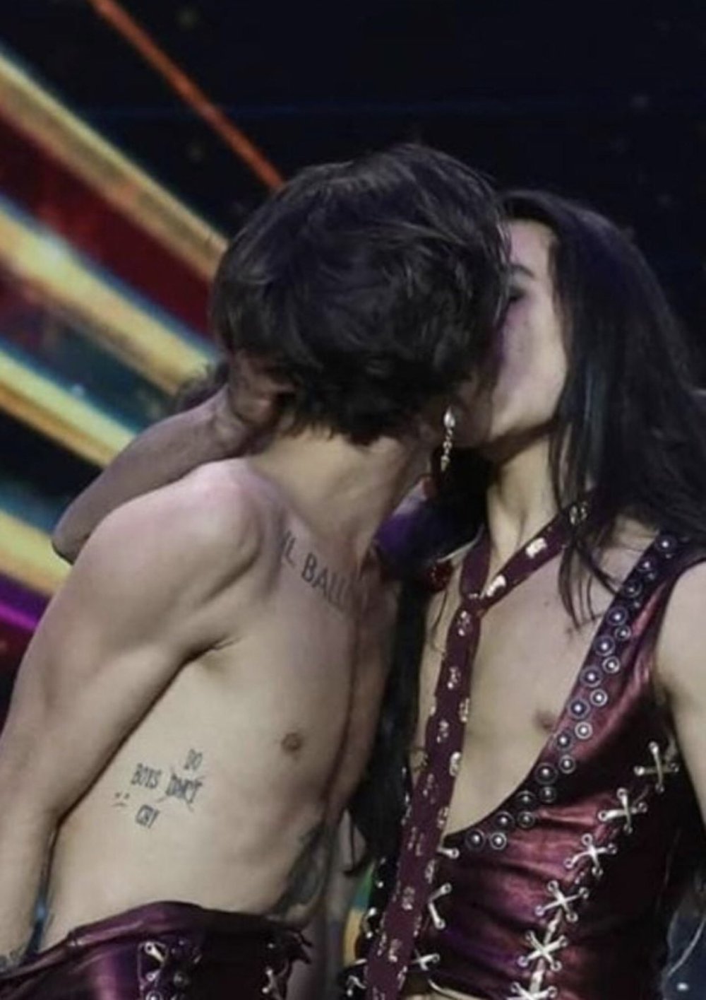 Damiano David kiss