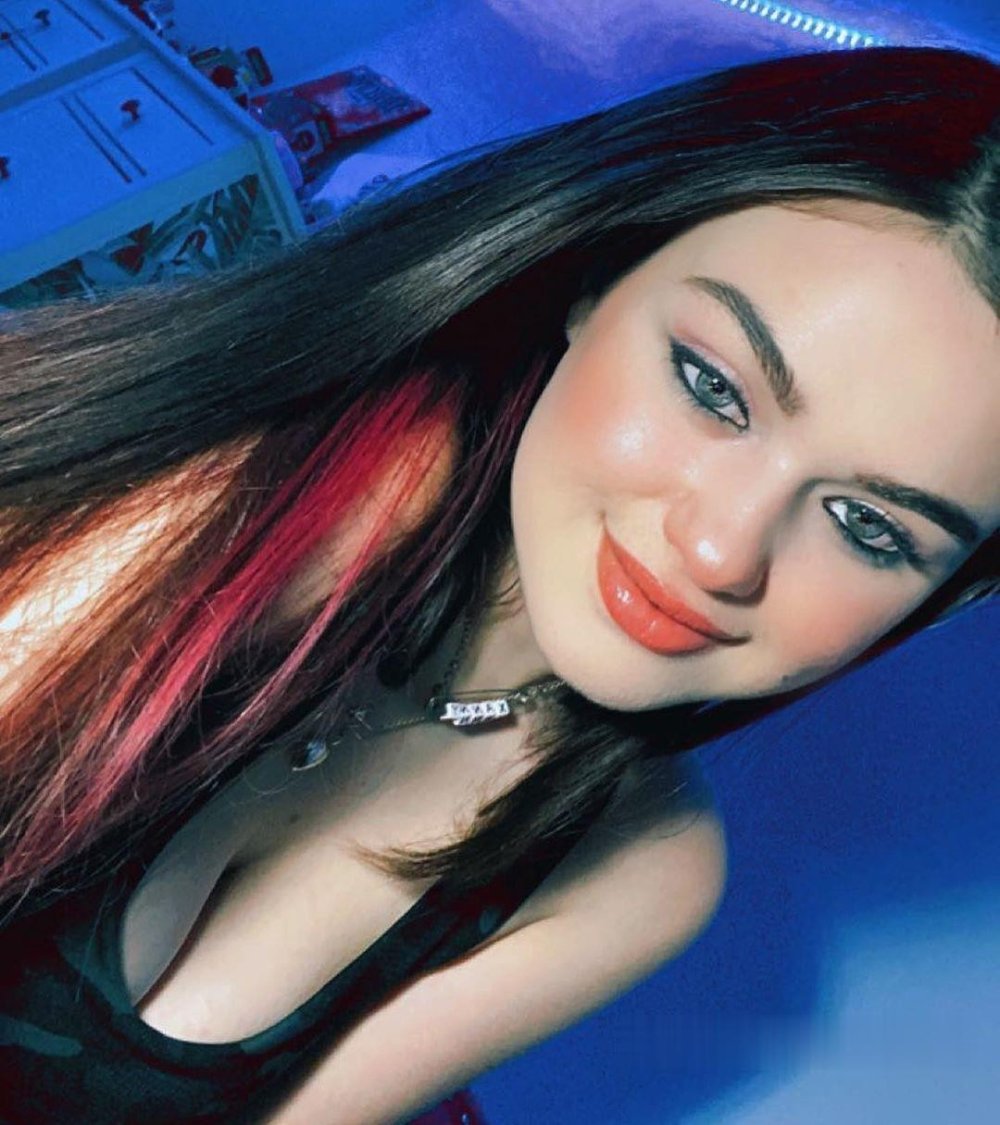 Anabel Hayes