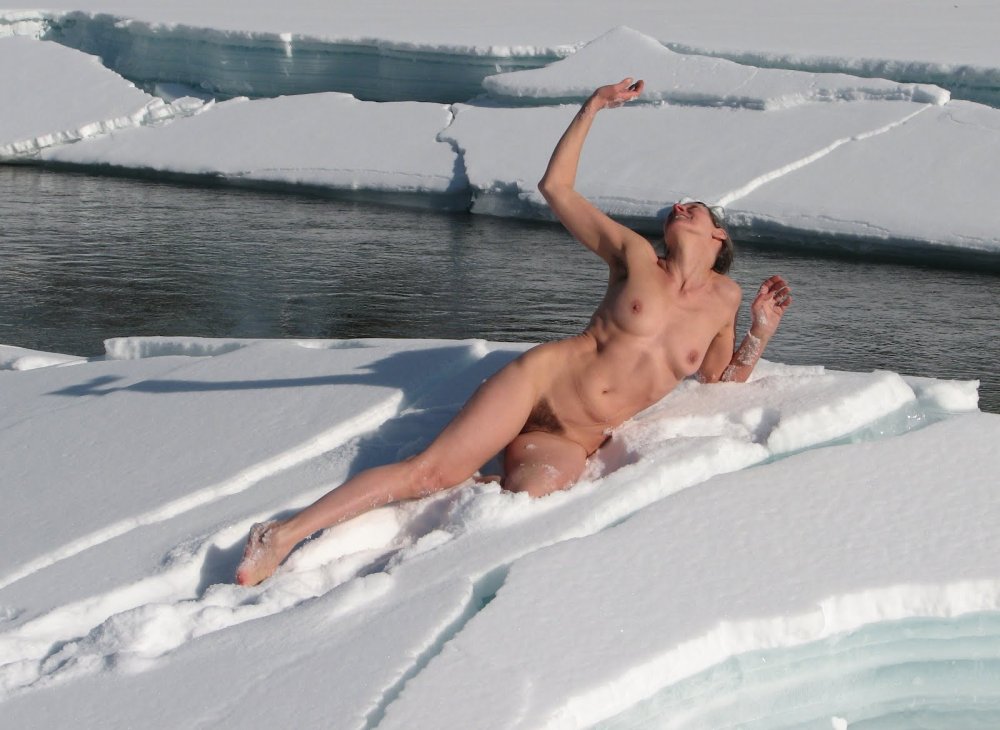 Girls nudist in winter