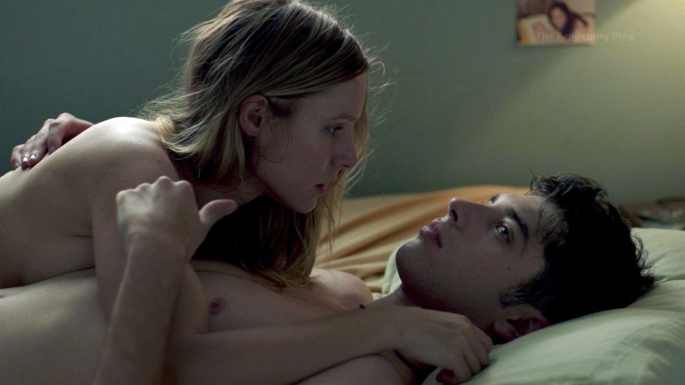 Kristen Bell Bed Scenes