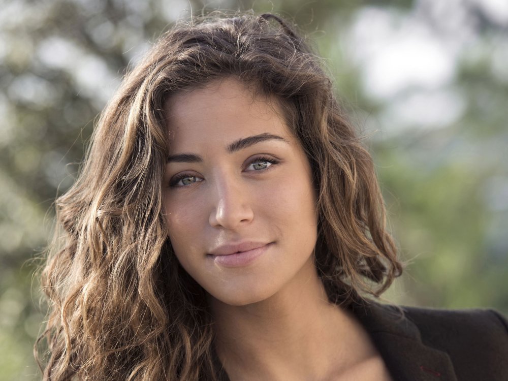 Manon Azem Manon Azem