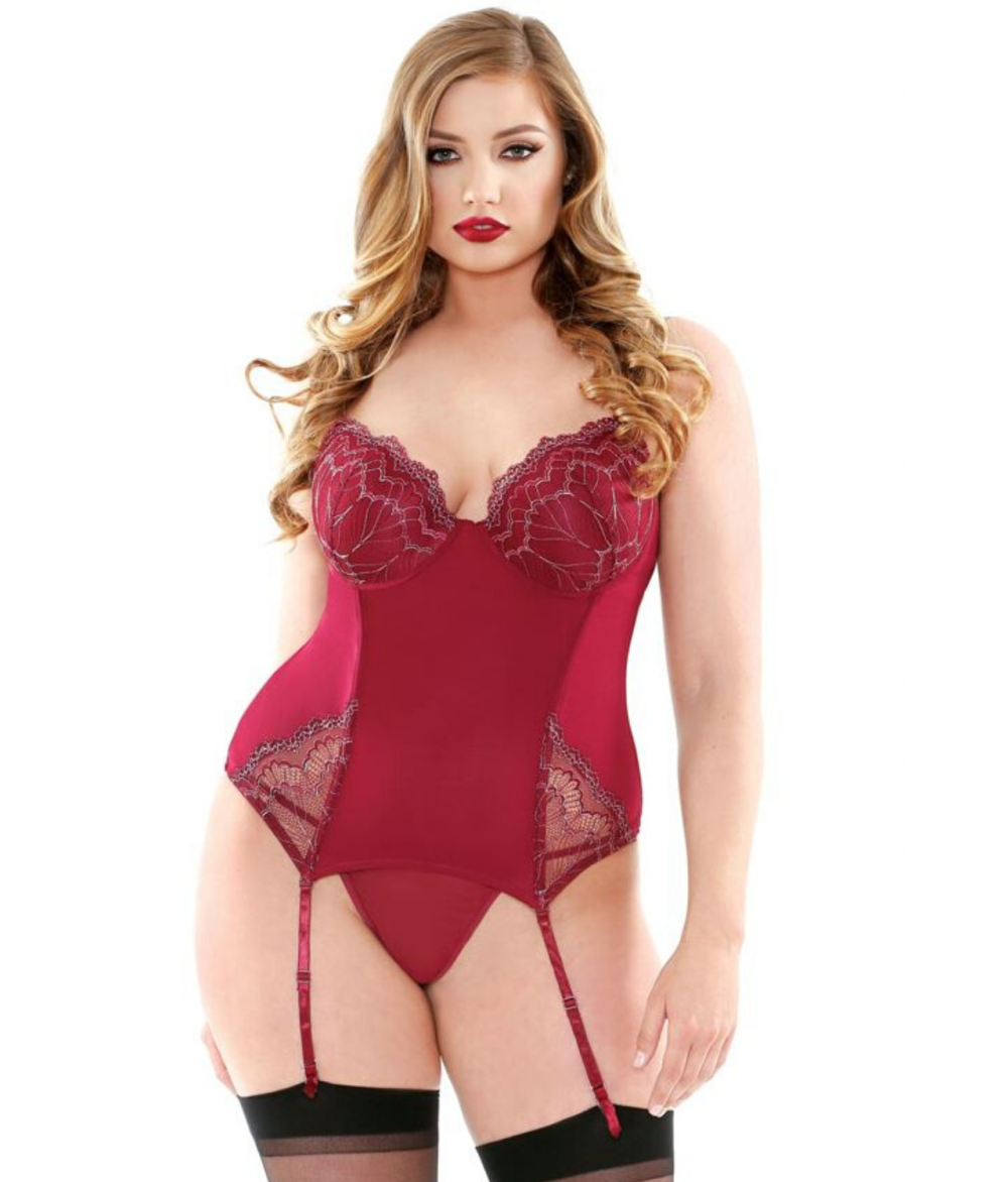 Model Plus-Saise Ashley Graham