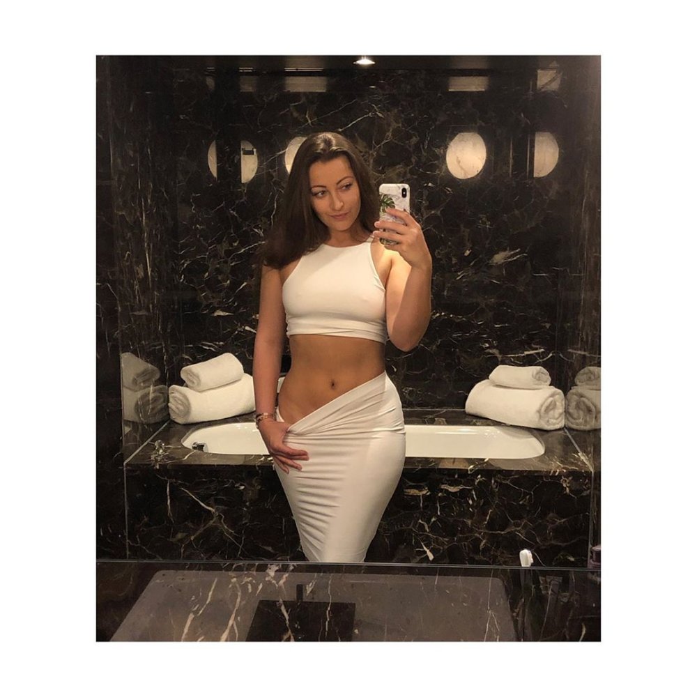 Dani Daniels Instagram Selfie