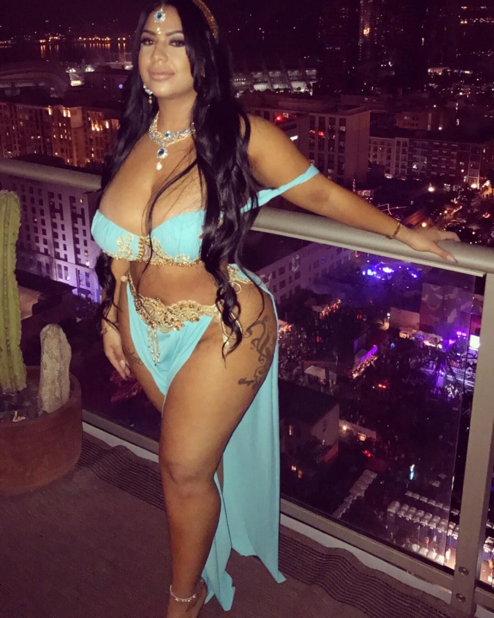 Tehmeena Afzal 21