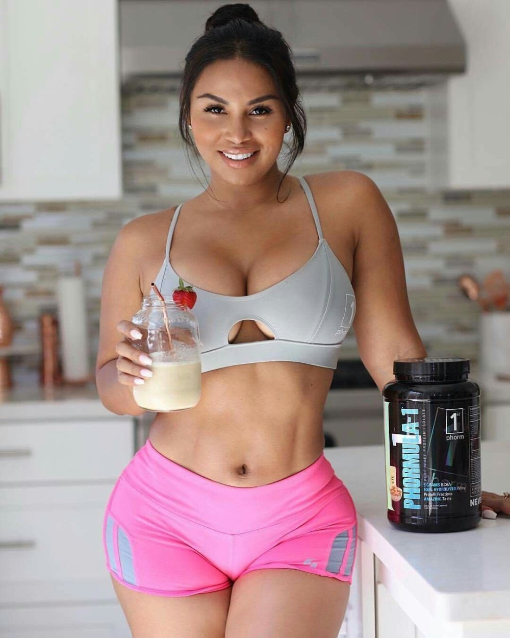 Victoria Castro Mulattka