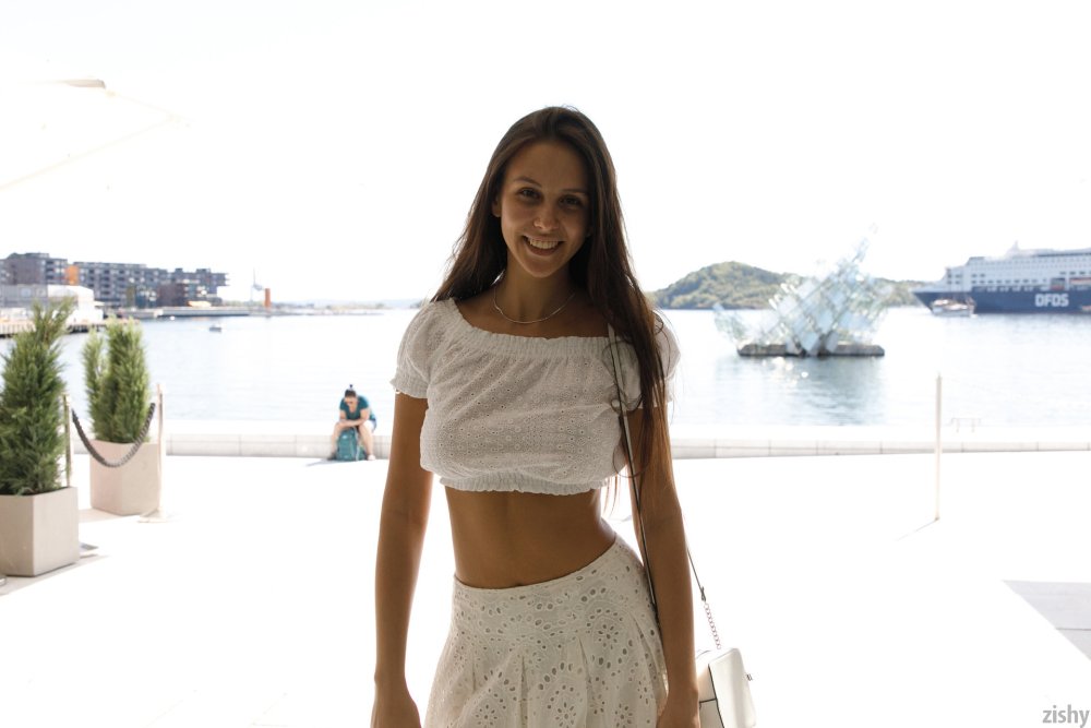 Jessica Mare Magic City