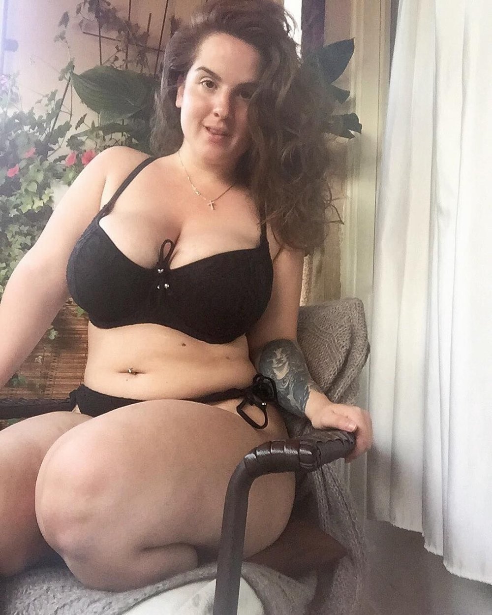 Selini Angelini Nipples
