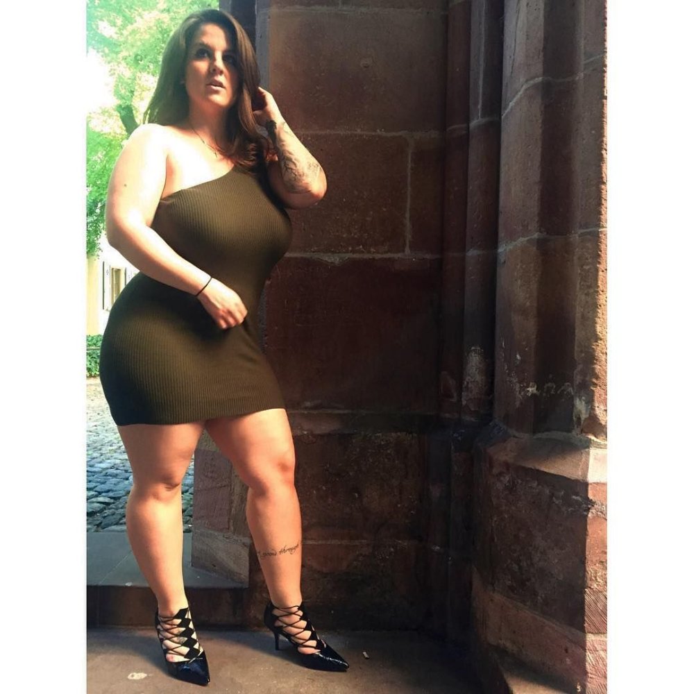 Candy Curves model
