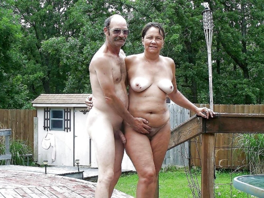 Naked old couples