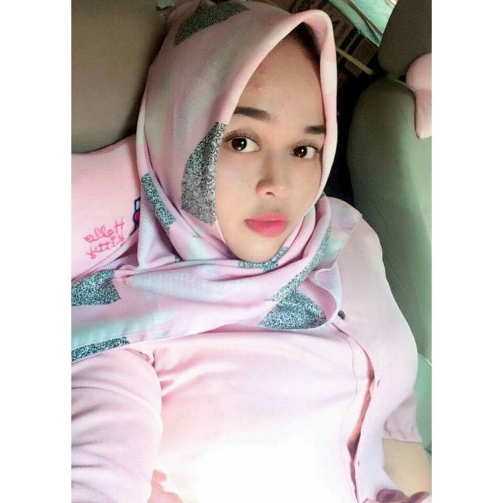 Jilbab Young