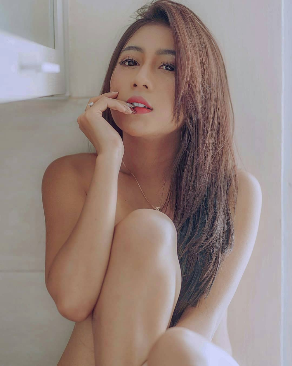 Fashion model Sanshaine naked