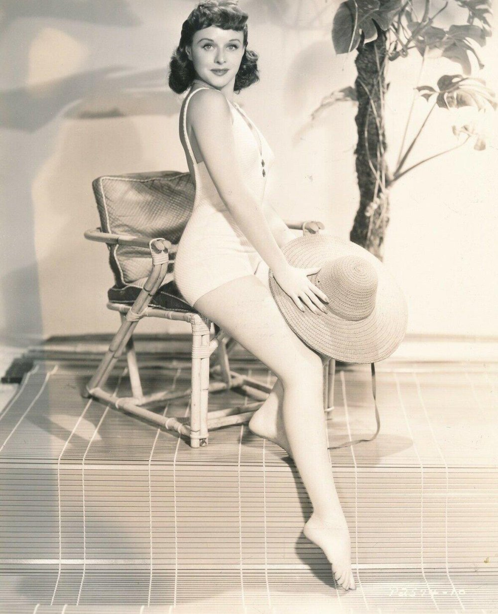 Poettt Goddar actress