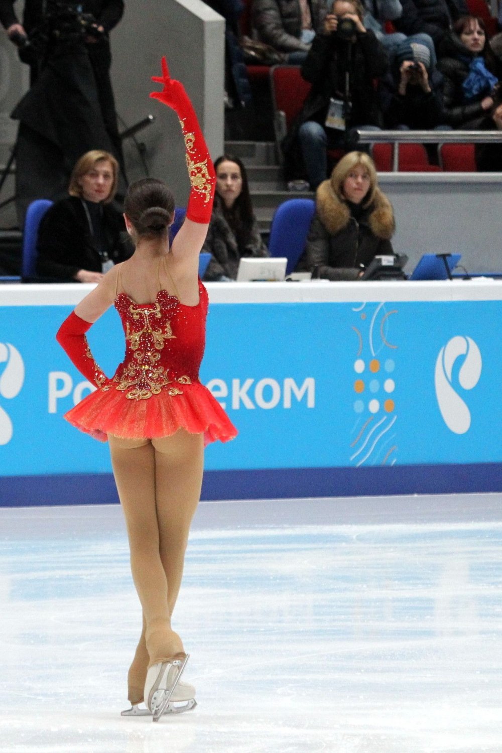 Alina Zagitova Esmeralda breasts