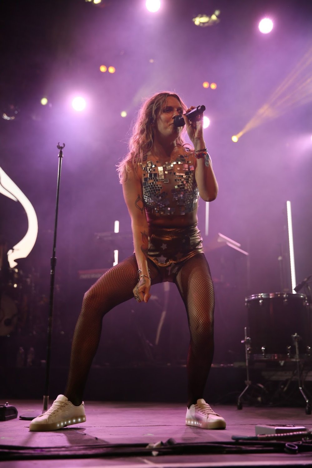 Singer Tove LO Toples